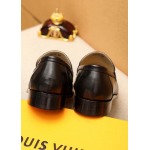 2025年4月11日入荷新品LOUIS VUITTONカジュアルシューズ/スニーカー｜メンズ革靴本革製ギフト/誕生日/TL工場