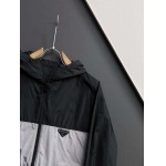 2025年4月15日入荷春夏 新作Prada 上下高級なプレゼント/誕生日プレゼント/高品質/メンツ/記念品/ wenzhou工場