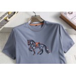 2025年4月17日入荷新作herems 半袖Tシャツ 超厳選/入手困難/人気/busi工場