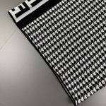 2025年4月9日入荷新作Fendi半ズボン 超厳選★誕生日プレゼント/結婚祝い/内祝い/贈り物/YI+YI工場M-XXL