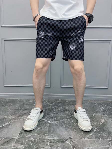 2025年4月18日入荷新作Louis Vuitton半ズボ...