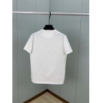 2025年4月19日入荷新作FENDI半袖Tシャツ 超厳選★誕生日プレゼント/結婚祝い/内祝い/贈り物/YI+YI工場S-XXL