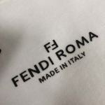 2025年4月20日入荷新作Fendi半袖Tシャツ 超厳選★誕生日プレゼント/結婚祝い/内祝い/贈り物/YI+YI工場S-XL