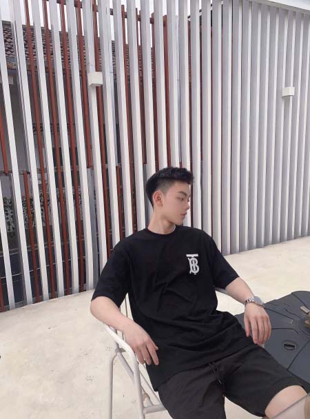 2025年4月21日入荷新作Moncler半袖 Tシャツ★誕...