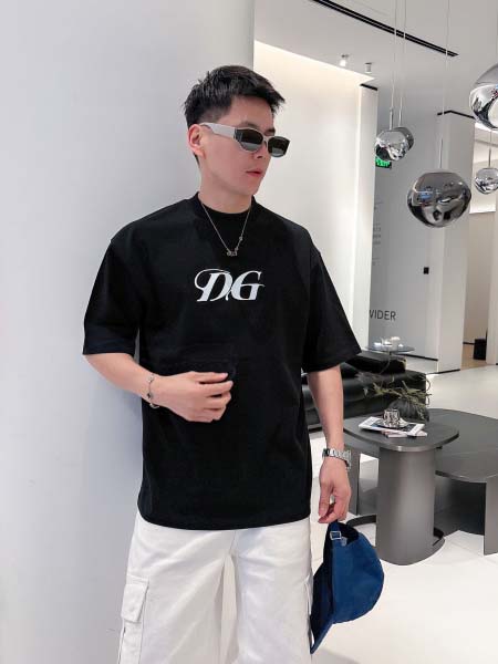 2025年4月21日入荷新作D&G半袖 Tシャツ★誕生日プレ...