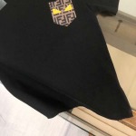 2025年4月22日入荷新作FENDI 半袖 Tシャツ★誕生日プレゼント/ファッションの流行/贈り物/YI+YI工場M-XXXL