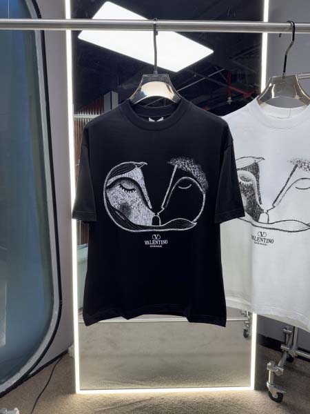 2025年4月24日入荷新作VALENTINO半袖Tシャツ ...
