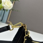2025年4月27日入荷新作 1BH404手提款nylon Hobo   型番：1BH404SIZE:22XX18x底6.5cm  /XX工場