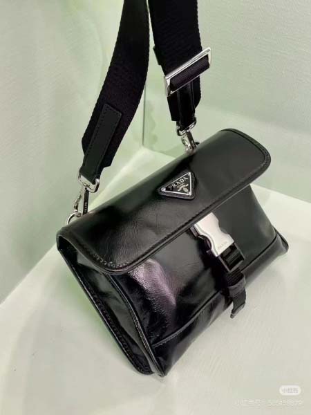 2025年4月27日入荷新作。Prada.ナイロン?ショルダ...