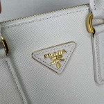 2025年4月29日入荷新作PRADA Saffiano 革 型番：1BA2274 サイズ：32×24×14cm！/XX工場