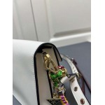 2025年4月29日入荷新作 PRADANaPa型番：大 H08882，小 H08883サイズ大 ：35X19.5X10.5CMサイズ小 ：24X13.5X6CM/XX工場