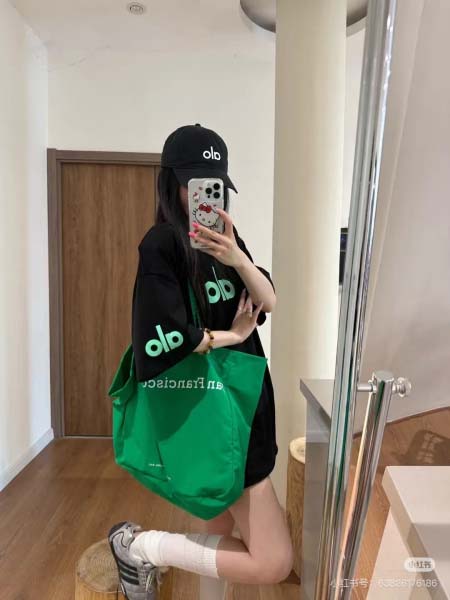 2025年4月29日入荷春夏新作Alo半袖 Tシャツ can...