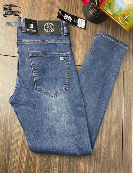 2025年5月10日入荷新作Burberryジーパン安価で人気の/JIA工場
