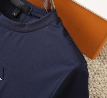 2025年5月16日入荷新作Prada半袖 Tシャツ高品質/人気/誕生日プレゼント/bst工場