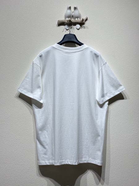 2025年5月26日入荷新作Louis Vuitton半袖 tシャツ男女兼用高品質★ファッション/誕生日プレゼント/結婚祝い/内祝い/贈り物/SD工場