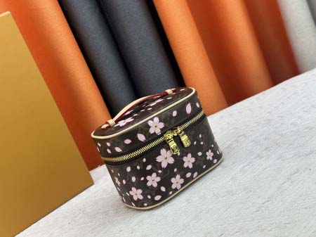 2025年5月28日入荷Louis Vuitton バッグM13747 M44495 M42265 M44936 M42263  lv Nice mini Nano  Monogram SIZE：14 x 10.2 x 8.5 人気の新作/