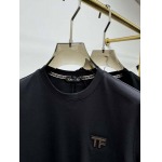 2025年5月21日入荷新作Tom Ford半袖Tシャツ 原版复刻高級品香港の会社超厳選★入手困難/誕生日プレゼント/yinx工場