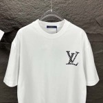 2025年5月30日入荷新作Louis Vuitton半袖 tシャツ高品質/人気/誕生日プレゼント/DR工場S-XL