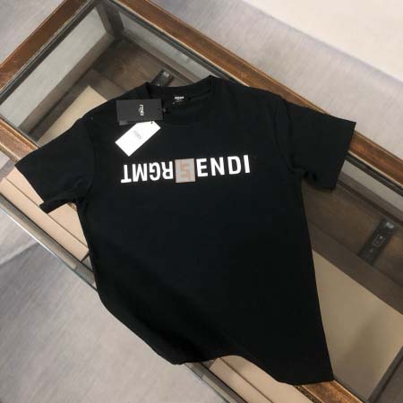 2025年6月6日入荷新作FENDI半袖 Tシャツ誕生日プレゼントの服/人気/BC工場S-XXL