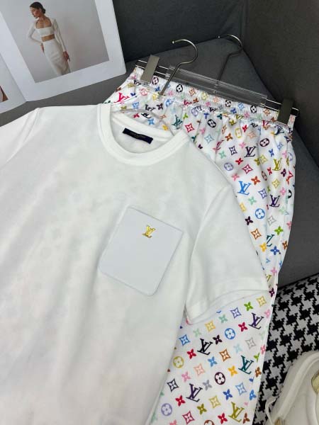 2025年6月9日入荷春夏新作Louis Vuittonセット上下ファッション/誕生日プレゼント/贈り物 can工場