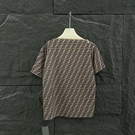 2025年6月10日入荷春夏新作Fendi半袖 Tファッション/誕生日プレゼント/贈り物 can工場