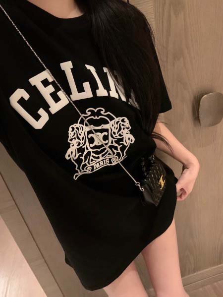 2025年6月10日入荷春夏新作CELINE半袖 Tファッション/誕生日プレゼント/贈り物 can工場
