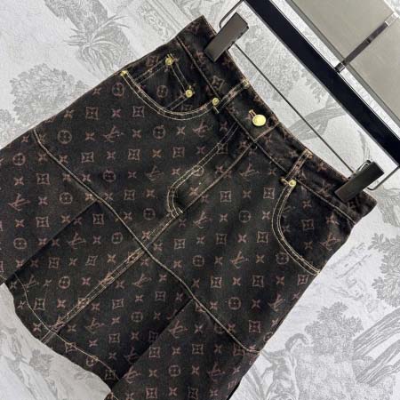 2025年6月10日入荷春夏新作Louis Vuittonデニムの ミニスカートファッション/誕生日プレゼント/贈り物 can工場
