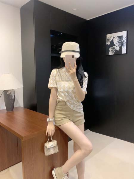 2025年6月10日入荷春夏新作DIOR半袖Tシャツファッション/誕生日プレゼント/贈り物 can工場