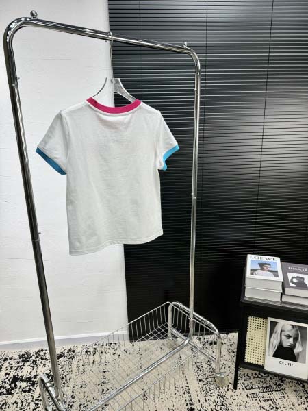 2025年6月12日入荷春夏新作Celine半袖 Tファッション/誕生日プレゼント/贈り物 can工場