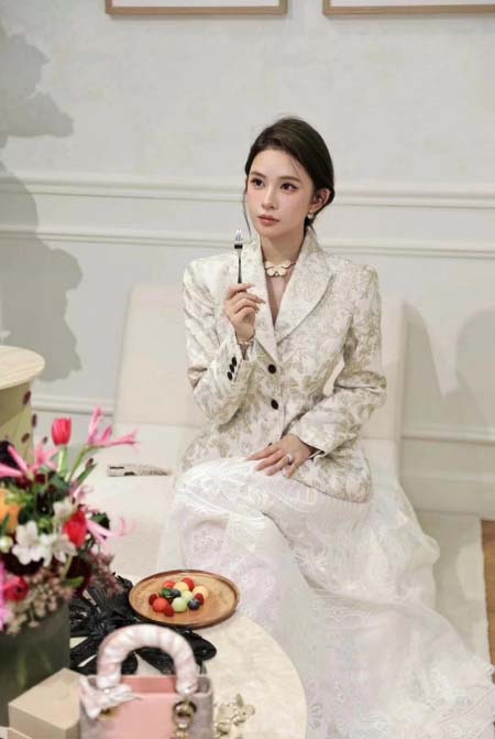 2025年6月12日入荷春夏新作Diorワンピースファッション/誕生日プレゼント/贈り物 can工場