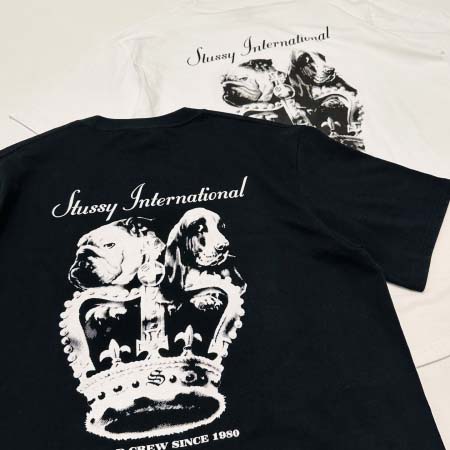 2025年6月13日入荷新作T STUSSY SS25 DOG CROWN TEE  S- XL    誕生日プレゼント/男女兼用/高品質/正規品と同じ人気/16工場