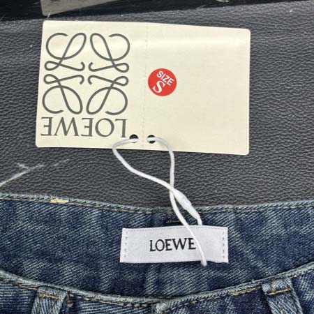 2025年6月16日入荷春夏新作Loeweジーパンファッション/誕生日プレゼント/贈り物 can工場