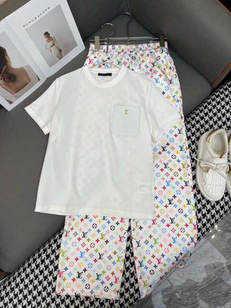 2025年6月9日入荷春夏新作Louis Vuittonセッ...
