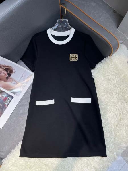 2025年6月9日入荷春夏新作Miumiuワンピースファッシ...
