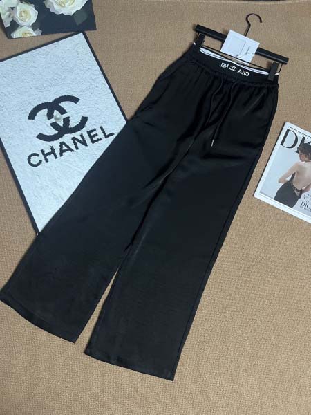 2025年6月9日入荷春夏新作Chanelズボンファッション...