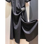 2025年6月9日入荷春夏新作Loeweワンピースファッション/誕生日プレゼント/贈り物 can工場