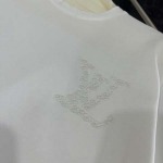 2025年6月10日入荷春夏新作Louis Vuitton半袖 Tファッション/誕生日プレゼント/贈り物 can工場