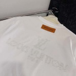 2025年6月10日入荷春夏新作Louis Vuitton半袖 Tファッション/誕生日プレゼント/贈り物 can工場