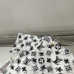 2025年6月10日入荷春夏新作Louis Vuitton半袖 Tファッション/誕生日プレゼント/贈り物 can工場