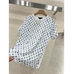 2025年6月10日入荷春夏新作Louis Vuitton半袖 Tファッション/誕生日プレゼント/贈り物 can工場