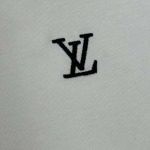 2025年6月10日入荷春夏新作Louis Vuitton半袖 Tファッション/誕生日プレゼント/贈り物 can工場