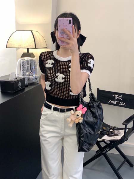2025年6月10日入荷春夏新作CHANEL透かし編みの上着...