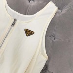 2025年6月10日入荷春夏新作Pradaワンピースファッション/誕生日プレゼント/贈り物 can工場