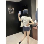 2025年6月12日入荷春夏新作Prada半袖 Tファッション/誕生日プレゼント/贈り物 can工場