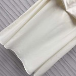 2025年6月16日入荷春夏新作VALENTINOワンピースファッション/誕生日プレゼント/贈り物 can工場