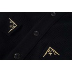 2025年6月24日入荷新作Louis Vuitton ニットカーディガン   原版復刻人気で【极品】/正規品と同じサイズ/YGY工場