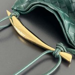 2025年7月7日入荷新作Bottega Veneta  SARDINE  744267    20x12x2.5    極品/正規品同様/人気/革/バッグ/AJ工場
