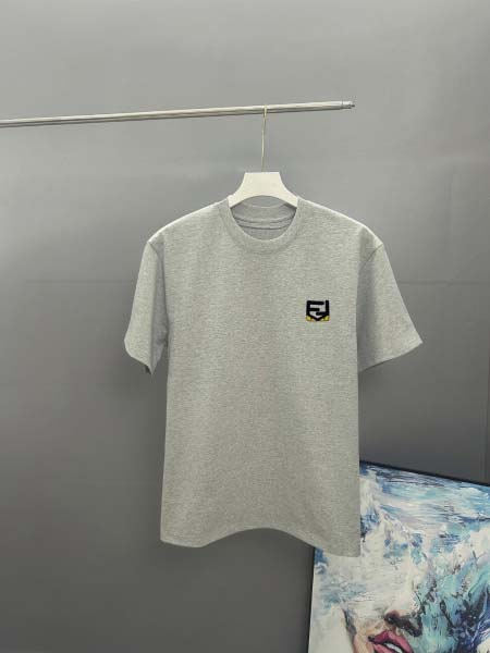 2025年7月23日入荷新作fendi半袖 tシャツ人気商品...