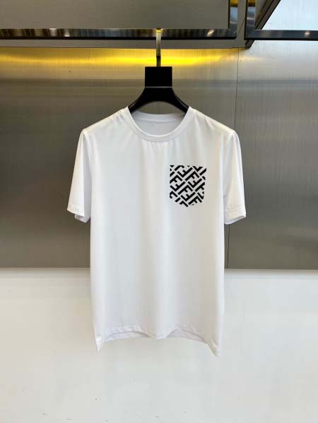 2025年7月28日入荷新作FENDI半袖 tシャツ高品質人...