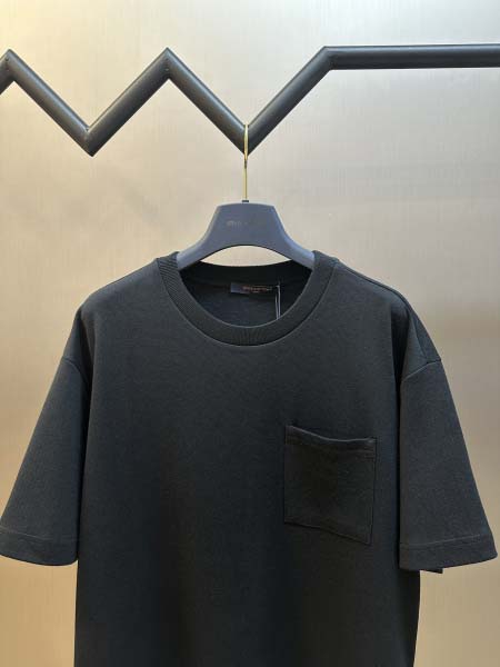 2025年8月6日入荷新作Louis vuitton半袖 tシャツ原版復刻人気で【极品】/正規品と同じサイズ/DW工場S-L